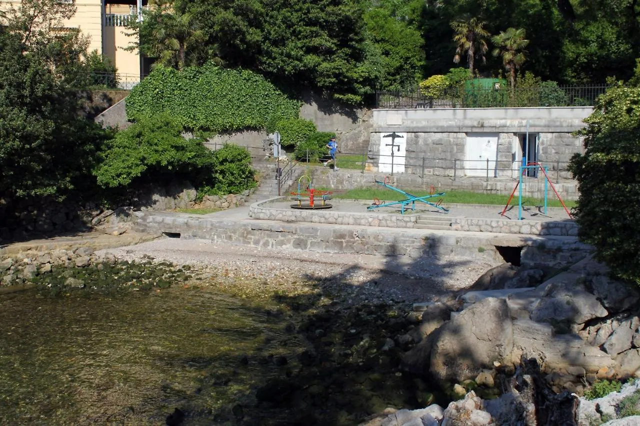 Apartments By The Sea Opatija - 7830